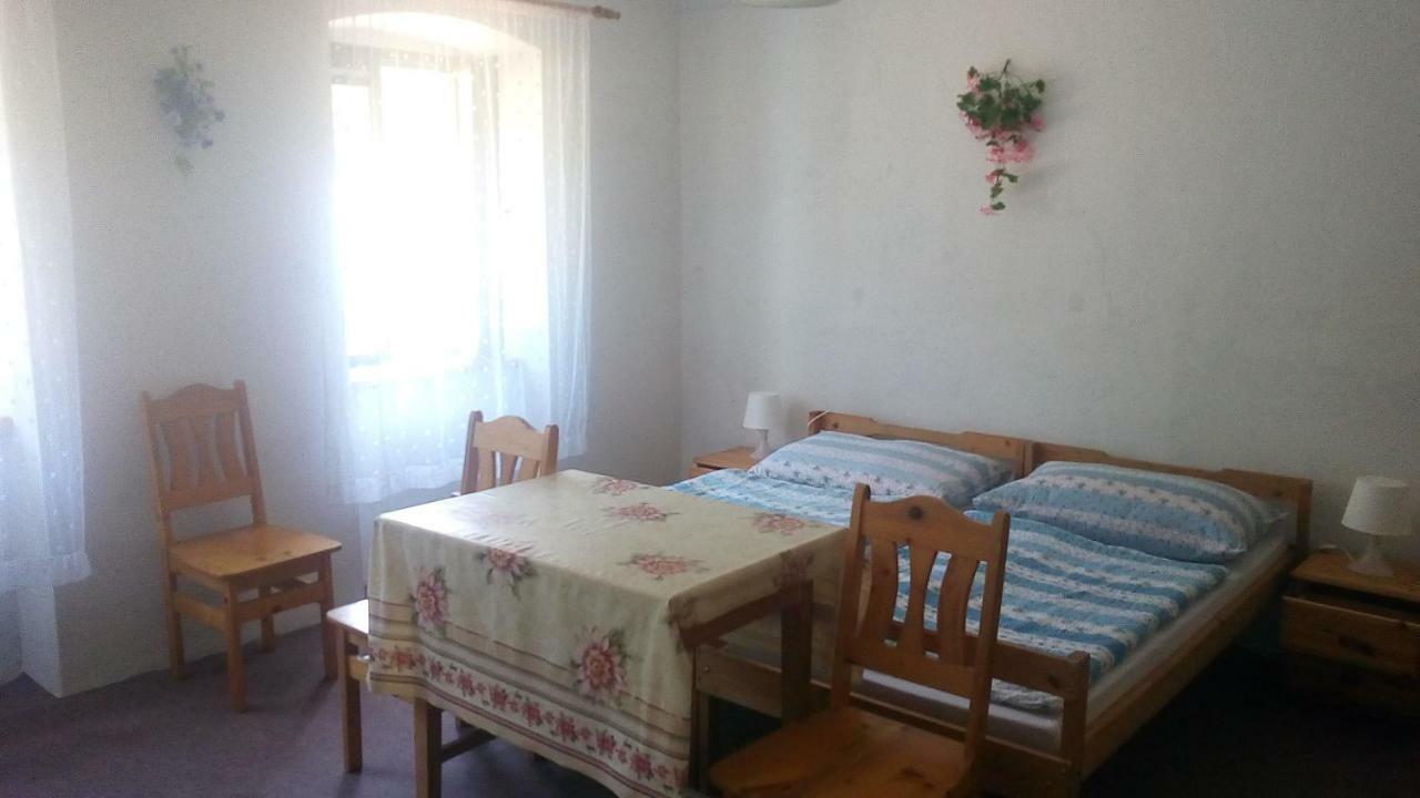 Pronajem Pokoju Belle Vue Daire Vranov nad Dyjí Dış mekan fotoğraf