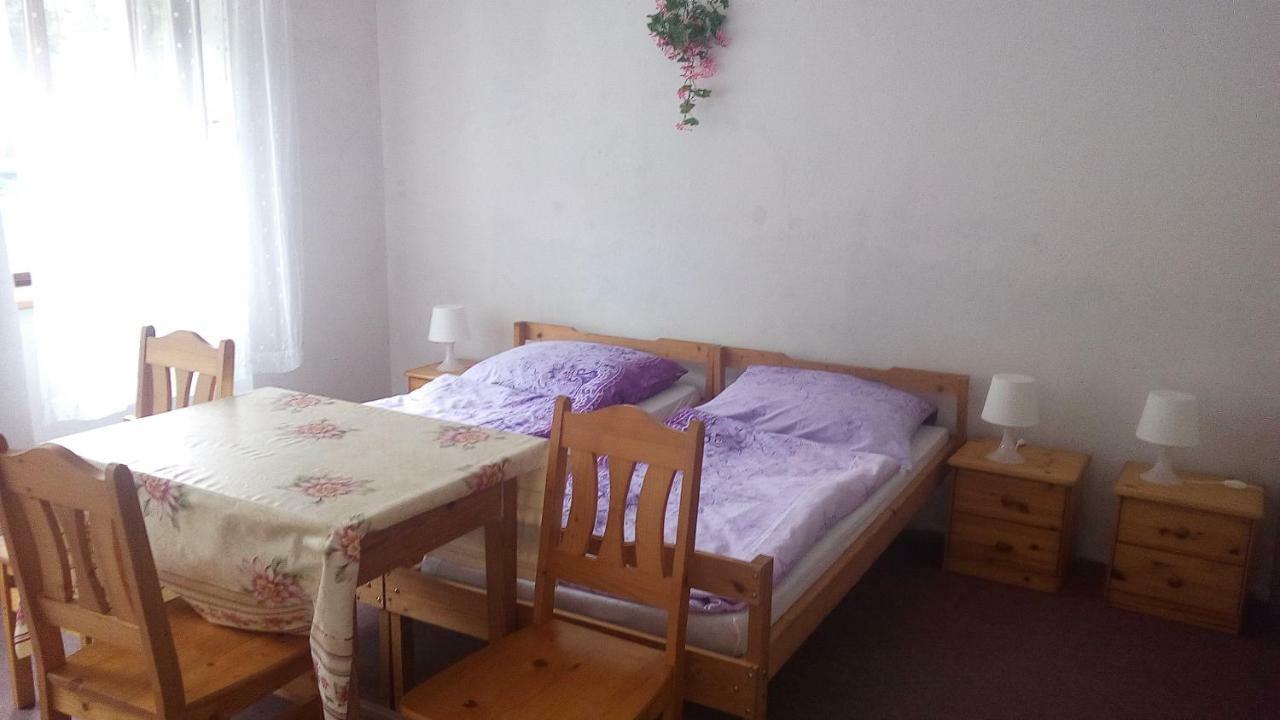 Pronajem Pokoju Belle Vue Daire Vranov nad Dyjí Dış mekan fotoğraf